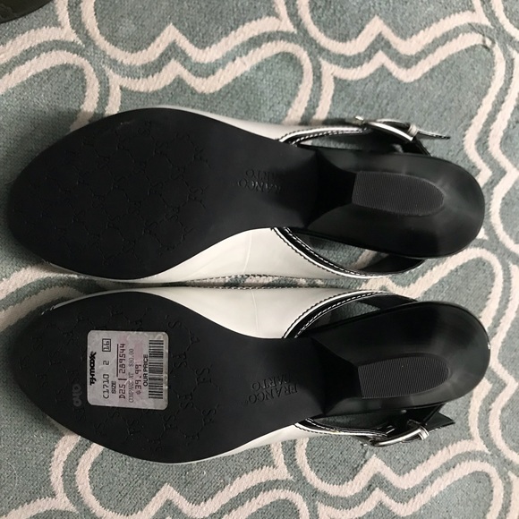 Franco Sarta black and white peep toe size 9.5 - Picture 3 of 5